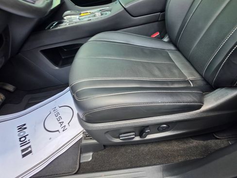 Used 2023 INFINITI QX60 Luxe w/ Performance Audio Package FWD image 21