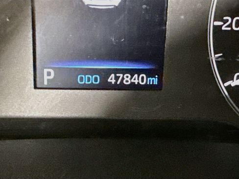 Used 2023 Toyota Corolla LE FWD image 16
