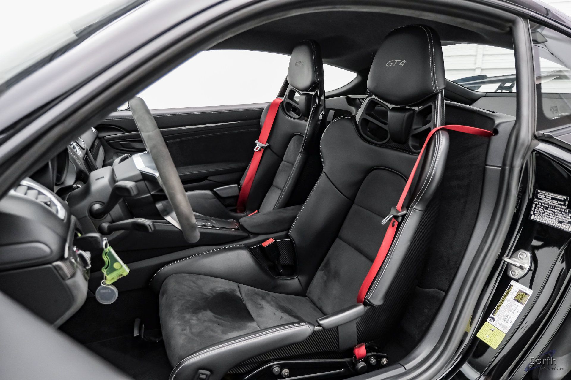 Used 2016 Porsche Cayman GT4 RWD image 43