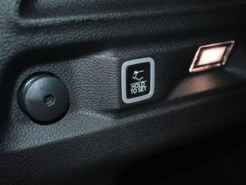 Used 2024 Jeep Grand Cherokee L Laredo w/ Luxury Tech Group I image 23