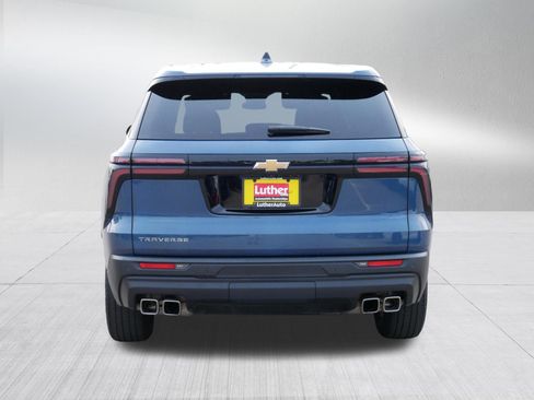 Used 2024 Chevrolet Traverse LS FWD image 6