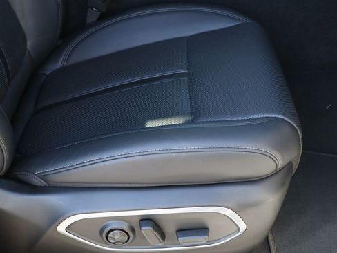 Used 2023 Jeep Wagoneer Series II image 33