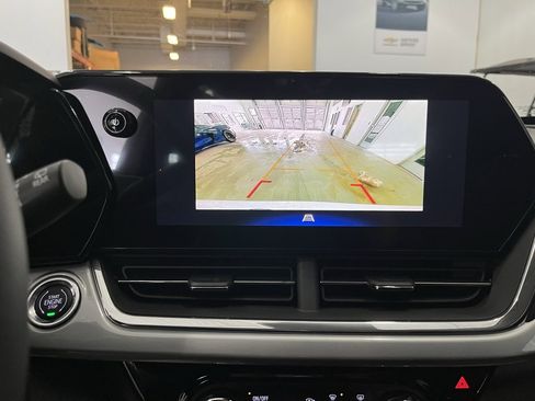 New 2026 Chevrolet Trax LT w/ Driver Confidence Package image 16