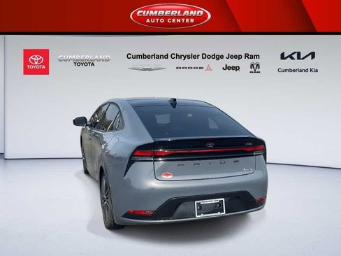 Used 2024 Toyota Prius Limited w/ Limited Premium Package image 7