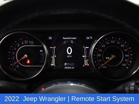 Used 2022 Jeep Wrangler Unlimited Sahara w/ LED Lighting Group AWD/4WD image 17