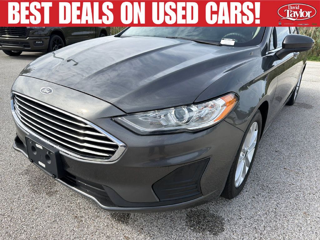 Used 2019 Ford Fusion SE FWD image 41