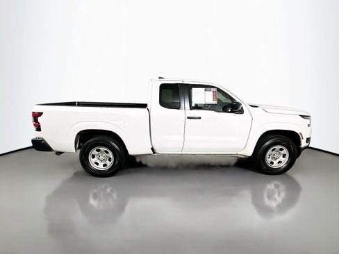Used 2025 Nissan Frontier S w/ S Utility Package image 7