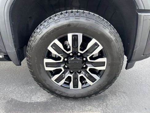 Used 2025 GMC Sierra 2500 Denali Ultimate w/ Max Trailering Package AWD/4WD image 9