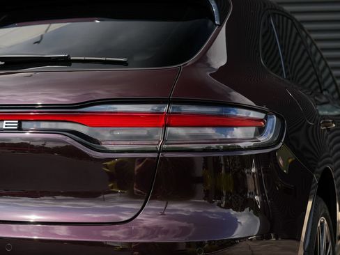Certified 2026 Porsche Macan AWD/4WD image 15