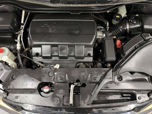 Used 2016 Honda Odyssey SE image 11