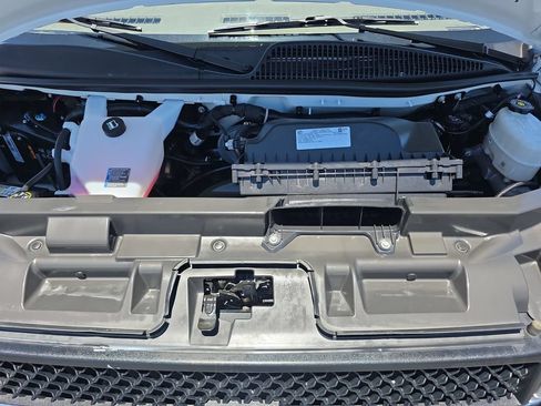 Used 2024 Chevrolet Express 2500 w/ Driver Convenience Package RWD image 29