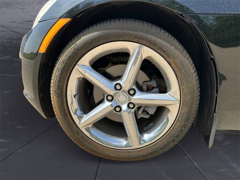 Used 2008 Saturn Sky w/ Weekend Getaway Package image 13