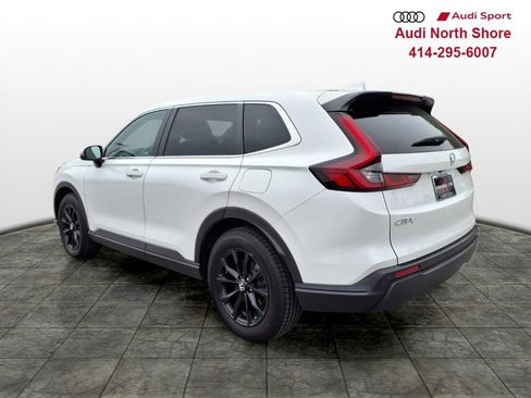 Used 2023 Honda CR-V EX-L image 4