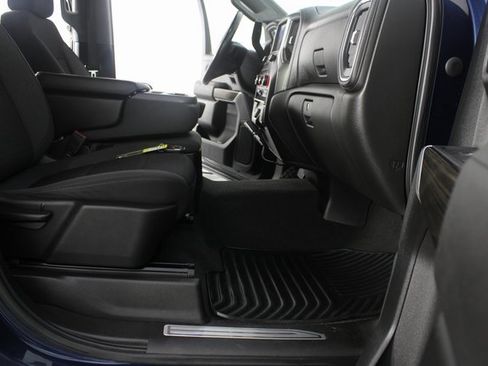 Used 2021 Chevrolet Silverado 1500 LT image 20