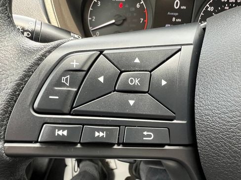 Used 2025 Nissan Altima 2.5 S FWD image 37