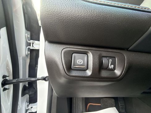 Certified 2023 GMC Acadia AT4 w/ Preferred Package image 23