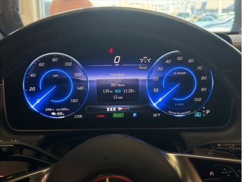 Used 2023 Mercedes-Benz EQE 350+ SUV image 11