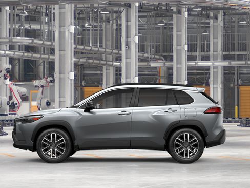 New 2026 Toyota Corolla Cross XLE w/ Convenience Package FWD image 4