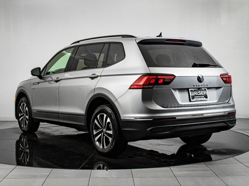 Used 2022 Volkswagen Tiguan S image 11