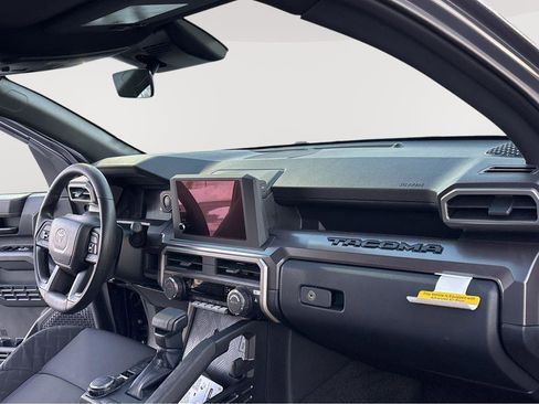 New 2026 Toyota Tacoma SR5 AWD/4WD image 30