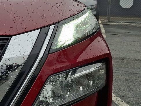 Certified 2023 Nissan Rogue SV AWD/4WD image 10