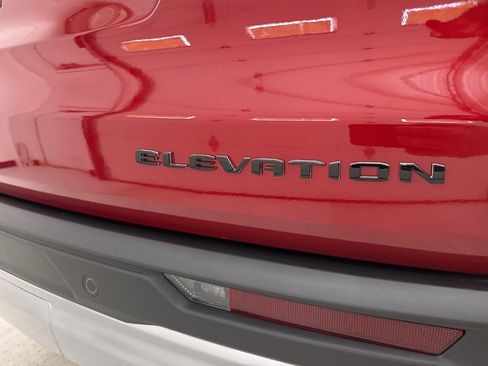 New 2025 GMC Acadia Elevation w/ Elevation Premium Package image 12