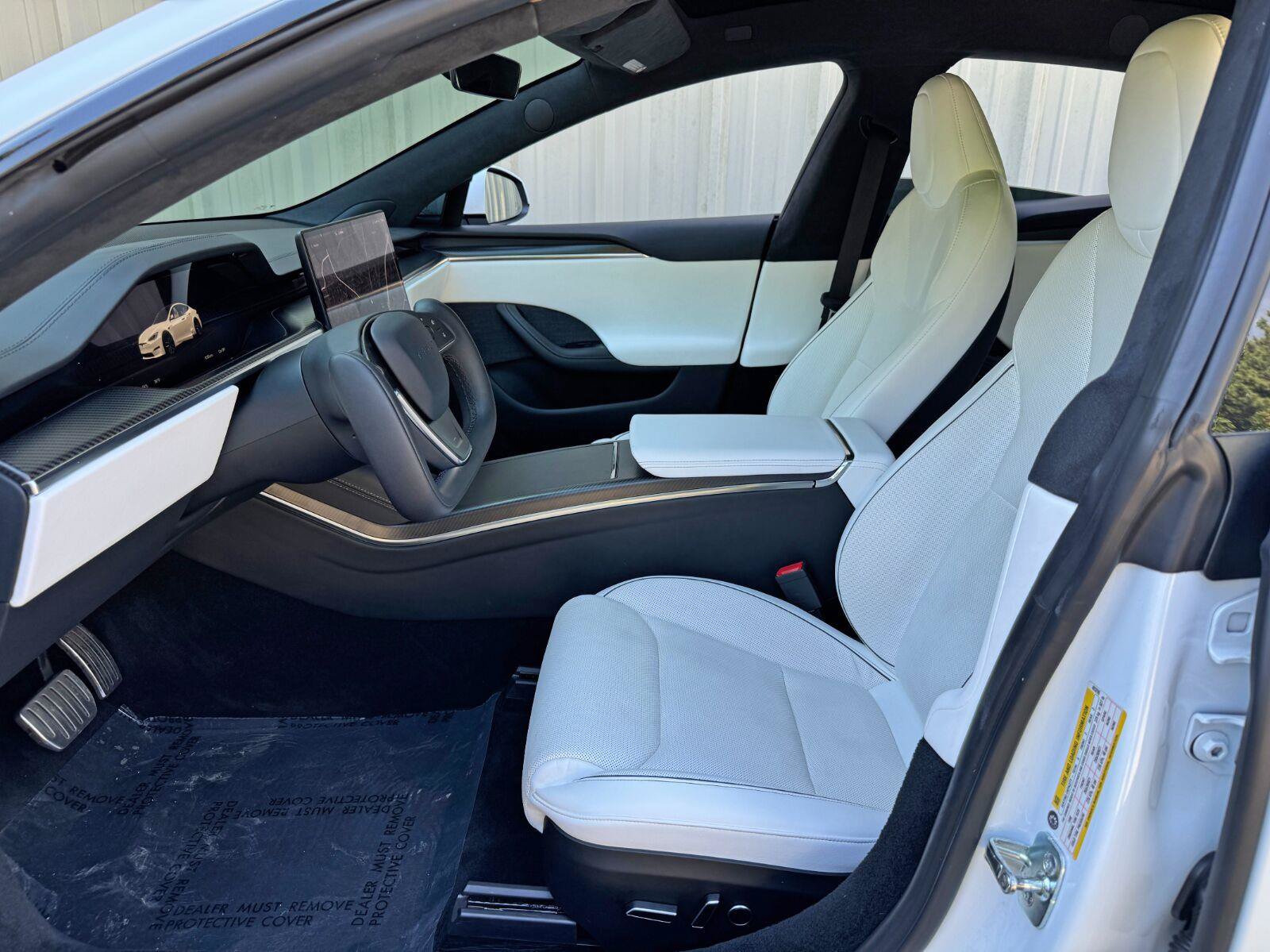 Used 2022 Tesla Model S Plaid AWD/4WD image 17