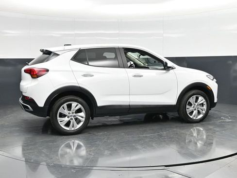 Used 2025 Buick Encore GX Preferred AWD/4WD image 14