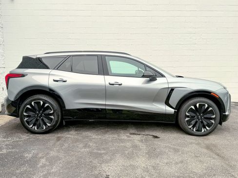 Certified 2024 Chevrolet Blazer EV RS AWD/4WD image 5