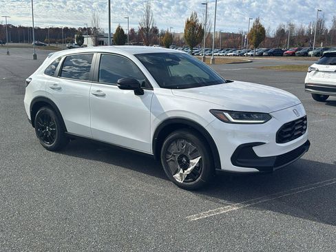 New 2026 Honda HR-V Sport image 2