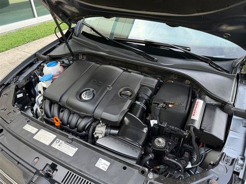 Used 2013 Volkswagen Passat 2.5 S FWD image 44