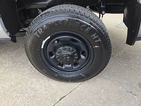 New 2026 RAM 2500 Tradesman AWD/4WD image 29
