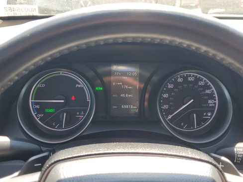 Used 2022 Toyota Camry SE w/ Audio Upgrade Package image 24