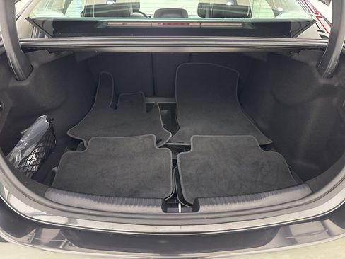 Used 2023 Mercedes-Benz C 300 Sedan w/ Exclusive Trim Package image 36