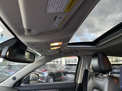 Certified 2023 MAZDA CX-5 Carbon Edition image 29