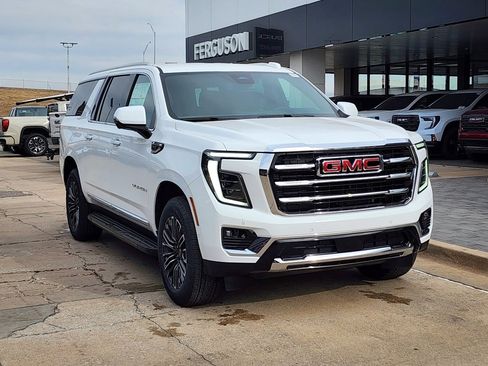 New 2026 GMC Yukon XL Elevation image 1