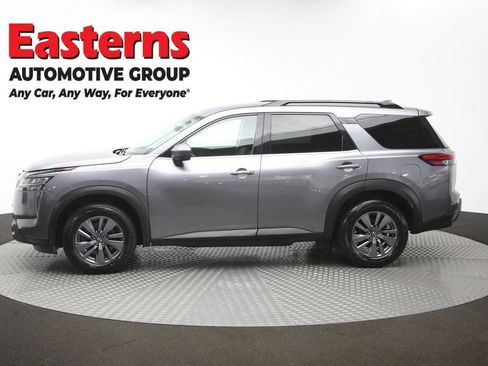 Used 2022 Nissan Pathfinder SV AWD/4WD image 62