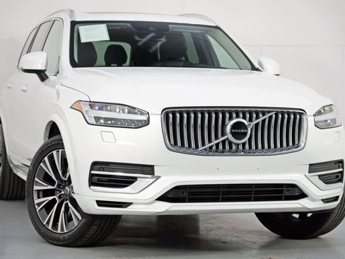 Used 2021 Volvo XC90 T8 Inscription Expression w/ Protection Package Premier image 4