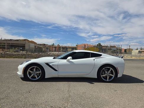 Used 2015 Chevrolet Corvette Stingray Coupe w/ 2LT Preferred Equipment Group image 5
