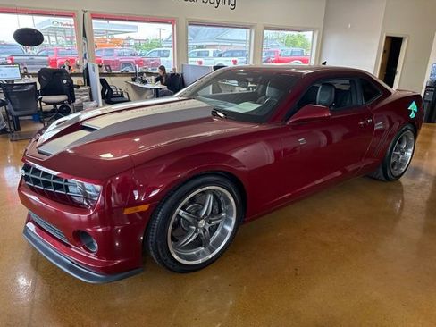Used 2010 Chevrolet Camaro SS w/ RS Package RWD image 1