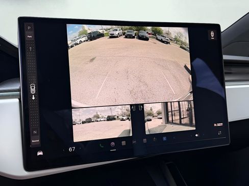 Used 2023 Tesla Model X Plaid image 42