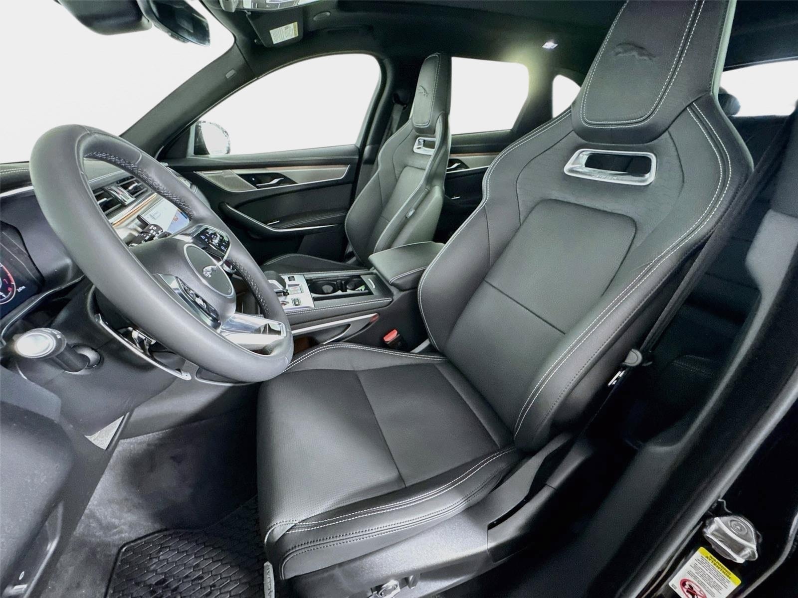 New 2026 Jaguar F-PACE R-Dynamic S AWD/4WD image 11