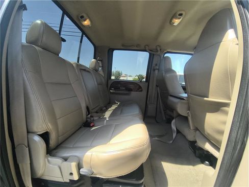 Used 2005 Ford F350 Lariat RWD image 15