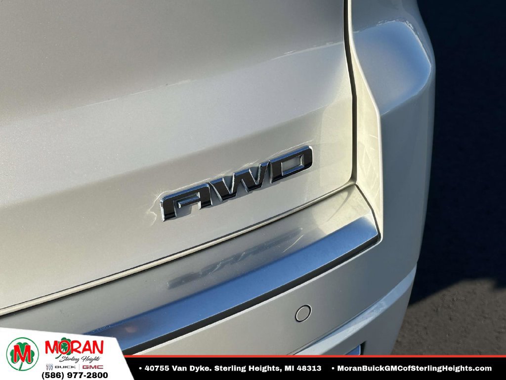 Certified 2013 GMC Acadia Denali AWD/4WD image 10