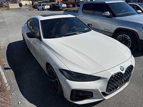 Certified 2022 BMW 430i xDrive Coupe w/ M Sport Package image 4