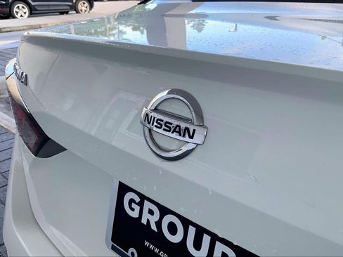 Used 2019 Nissan Altima 2.5 S FWD image 33