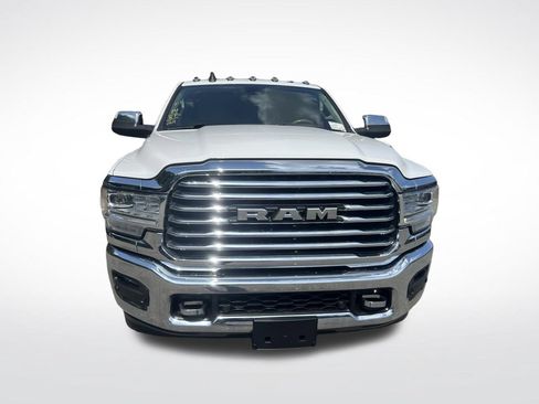 Used 2022 RAM 2500 Limited AWD/4WD image 10