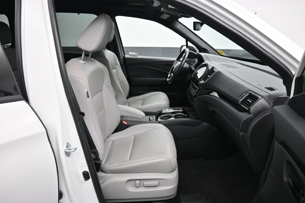 Certified 2022 Honda Passport Elite image 27