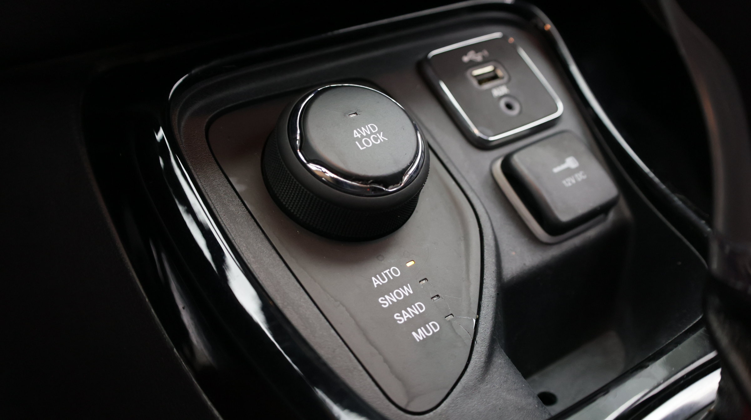 Used 2021 Jeep Compass Limited AWD/4WD image 17