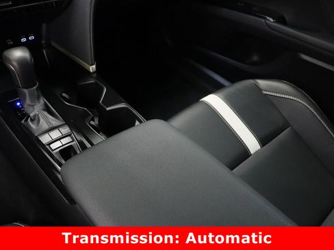 Used 2026 Toyota Camry SE w/ Multimedia Upgrade Package image 17